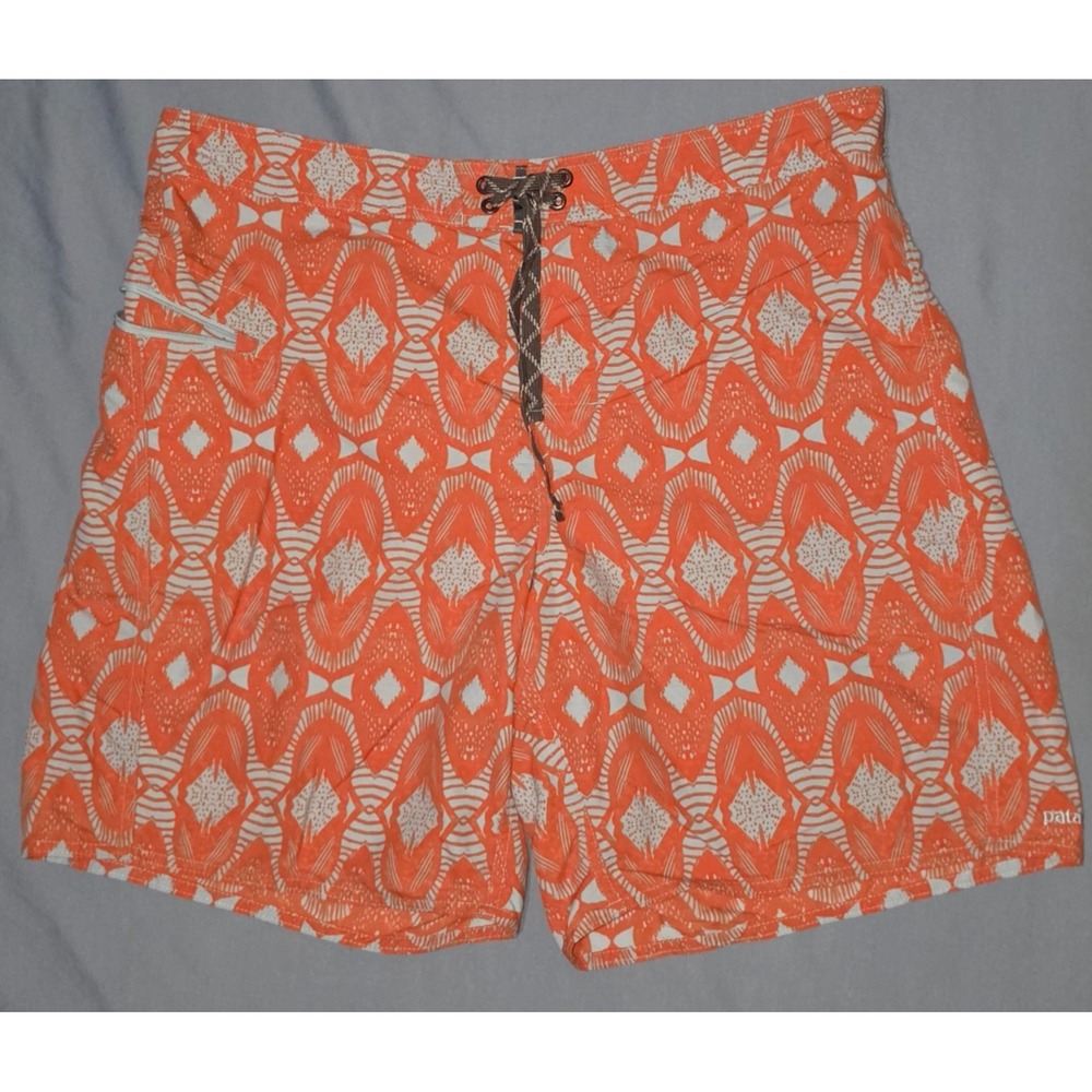 Patagonia Men's Board Shorts Size 36 Wavefarer Orange Batik‎ Design